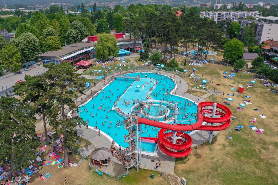 PO SNIŽENIM CIJENAMA Počinje pretprodaja sezonskih ulaznica za banjalučku Akvanu