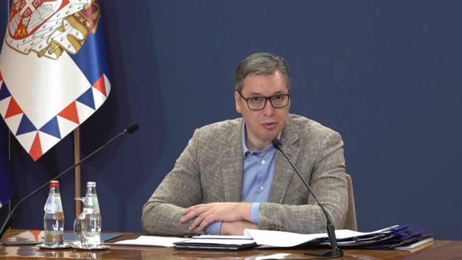 "ODLIČNA PRILIKA ZA JAČANJE DIPLOMATSKIH VEZA" Vučić u Njujorku sa Sijartom i ministrom spoljnih poslova UAE