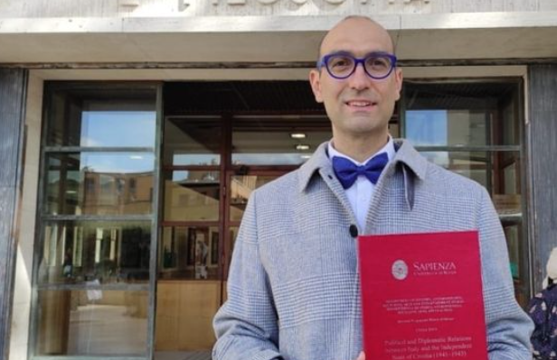 NEVJEROVATAN USPJEH PROFESORA BANJALUČKE GIMNAZIJE Danilo Kovač odbranio doktorat na Univerzitetu u Rimu
