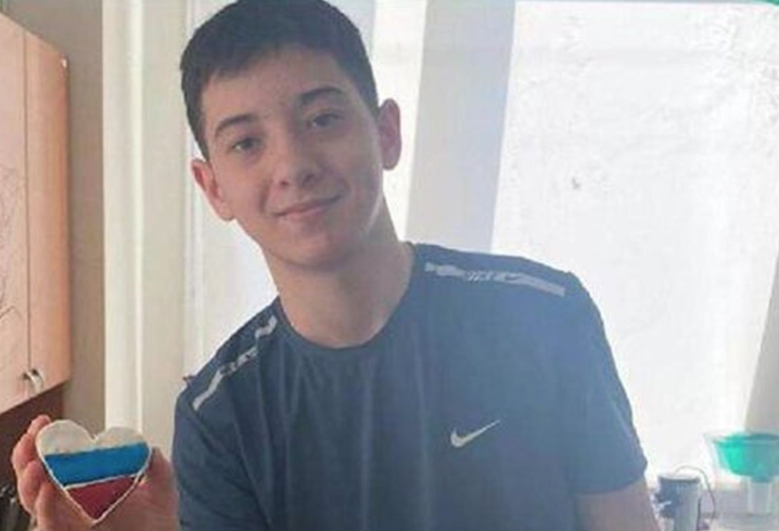 (VIDEO) TINEJDŽER (15) PROGLAŠEN HEROJEM RUSIJE Spasao živote više od 100 ljudi u dvorani