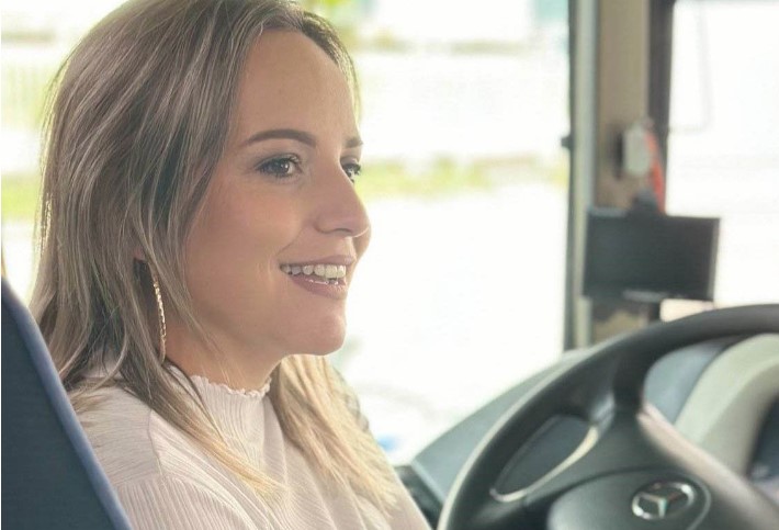 NERMINA RUŠI PREDRASUDE Maglajka za volanom autobusa: Ništa nije teško kad nešto voliš