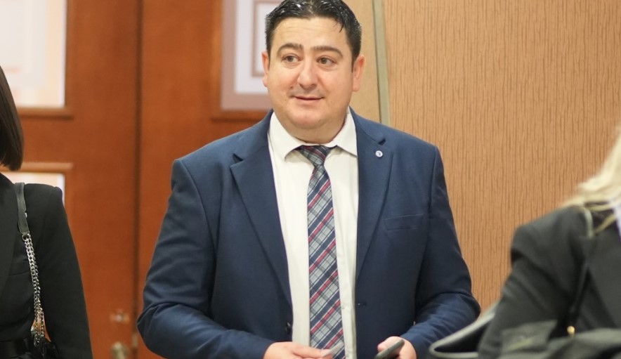 ČIME JE SERDAROV ZADUŽIO SRPSKU DA MU SE PRAVE TOLIKI USTUPCI? Marković: I Petrović i resorni ministar i čitava Vlada imaju mnogo toga da objasne