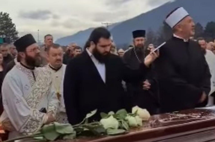 (VIDEO) "RASTANCI SU SVI TEŠKI" Potresan govor efendije na grobu srpskog sveštenika