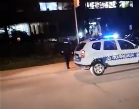DRAMA U CENTRU BANJALUKE Muškarac urlao na ženu, policija intervenisala