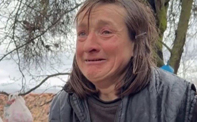 (VIDEO) PRIČA OD KOJE DUŠA BOLI Sestre žive u pukom siromaštvu: Spavaju sa ovcama, hranu dijele sa psima