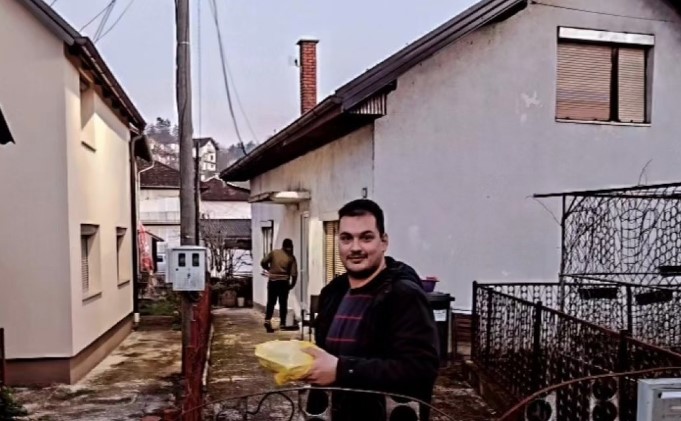 I OVO JE BOSNA I HERCEGOVINA Srpski odbornik dijeli iftare ljubavi
