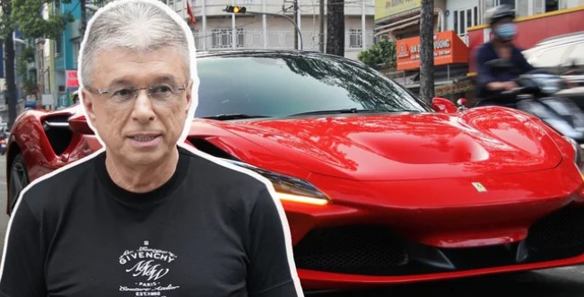 (VIDEO) NIKO NEMA VOZNI PARK KAO ON! Saša Popović devedesetih ostao bez prebijene pare, vozio se javnim prevozom, a sada ferarijem!
