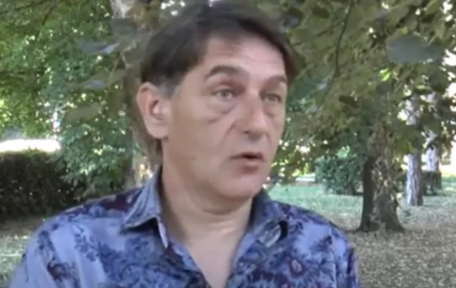 DEJAN NAUČIO OD BABA VERE DA PRIČA SA ZMIJAMA "U početku me je bilo i sramota i strah"