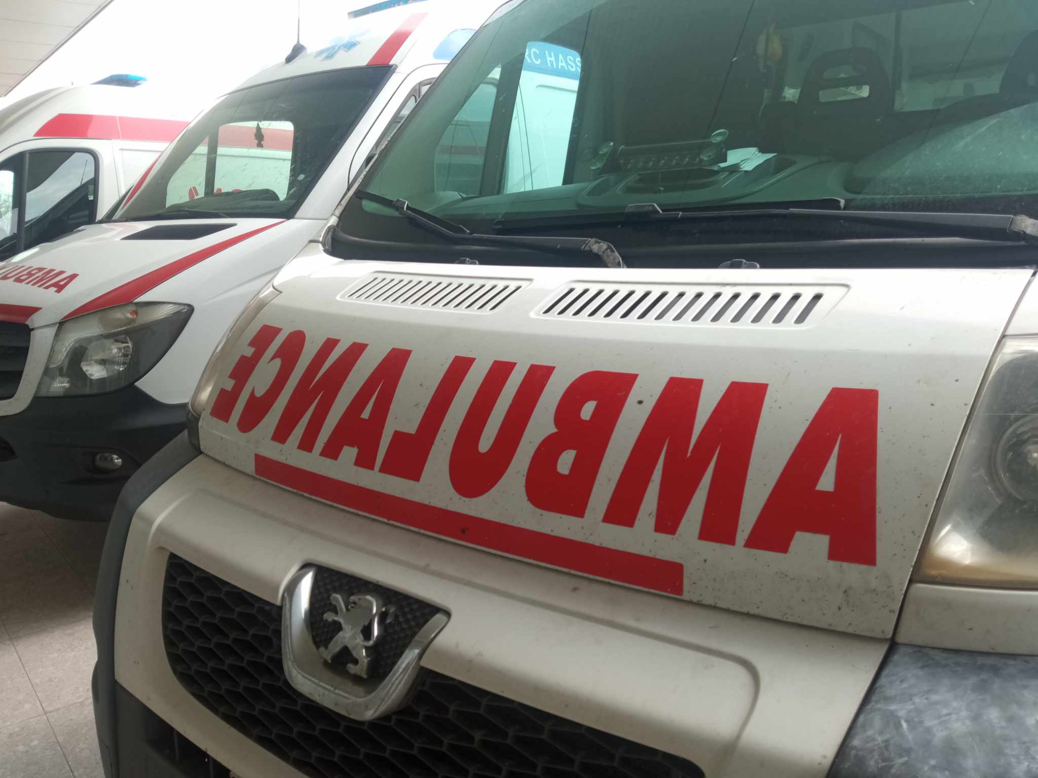 ZAVRŠIO U KOMI Radnik (38) propao kroz plafon, hitno prevezen u Urgentni centar