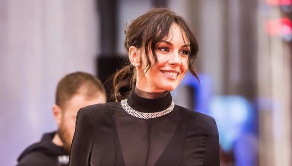 ŠTA SE DEŠAVA SA DRUGE STRANE KAMERE? Sloboda Mićalović dobila velike ovacije nakon prikazivanja filma "Jorgovani"