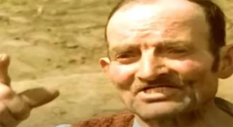 IZNENADIĆETE SE KAD VIDITE KO JE U PITANJU Ovaj pjevač je praunuk čuvenog glumca iz filma "Ko to tamo pjeva"