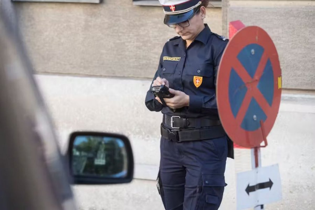 PSOVAO I URLAO Vozač iz BiH prijetio radnici parkinga da će je išamarati