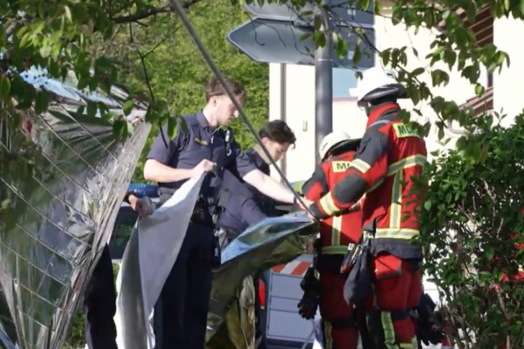 (VIDEO) UŽAS U TRŽNOM CENTRU Rus nasmrt izbo dvojicu Ukrajinaca