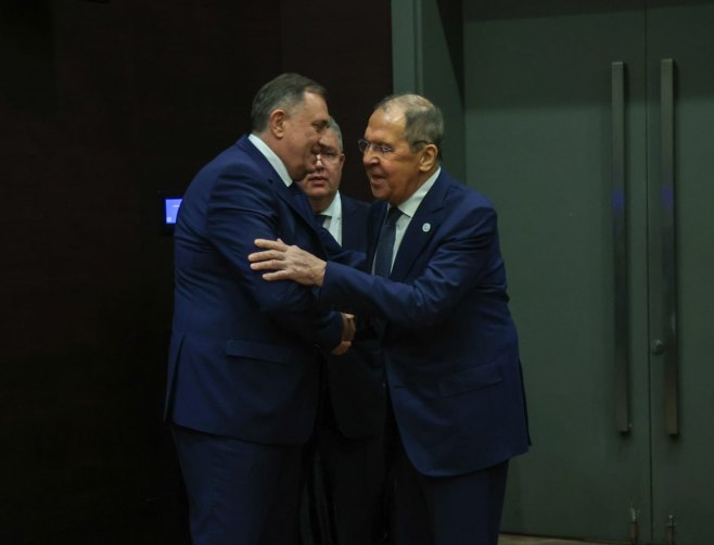 PEDSJEDNIK SRPSKE POTVRDIO Dodik uskoro u Rusiji, očekuje razgovor sa Lavrovom