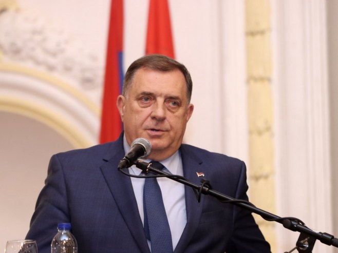 "POZIVAM SVE SRBE KOJI GLASAJU U SAD DA GLASAJU ZA TRAMPA" Dodik: Sadašnja američka administracija zlo za Srpsku