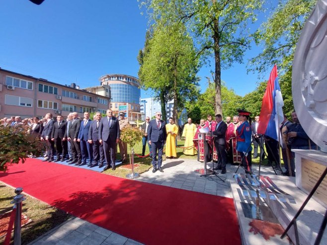 (VIDEO) AKCIJA "BLJESAK" U Gradišci obilježavanje 29 godina od egzodusa Srba iz zapadne Slavonije