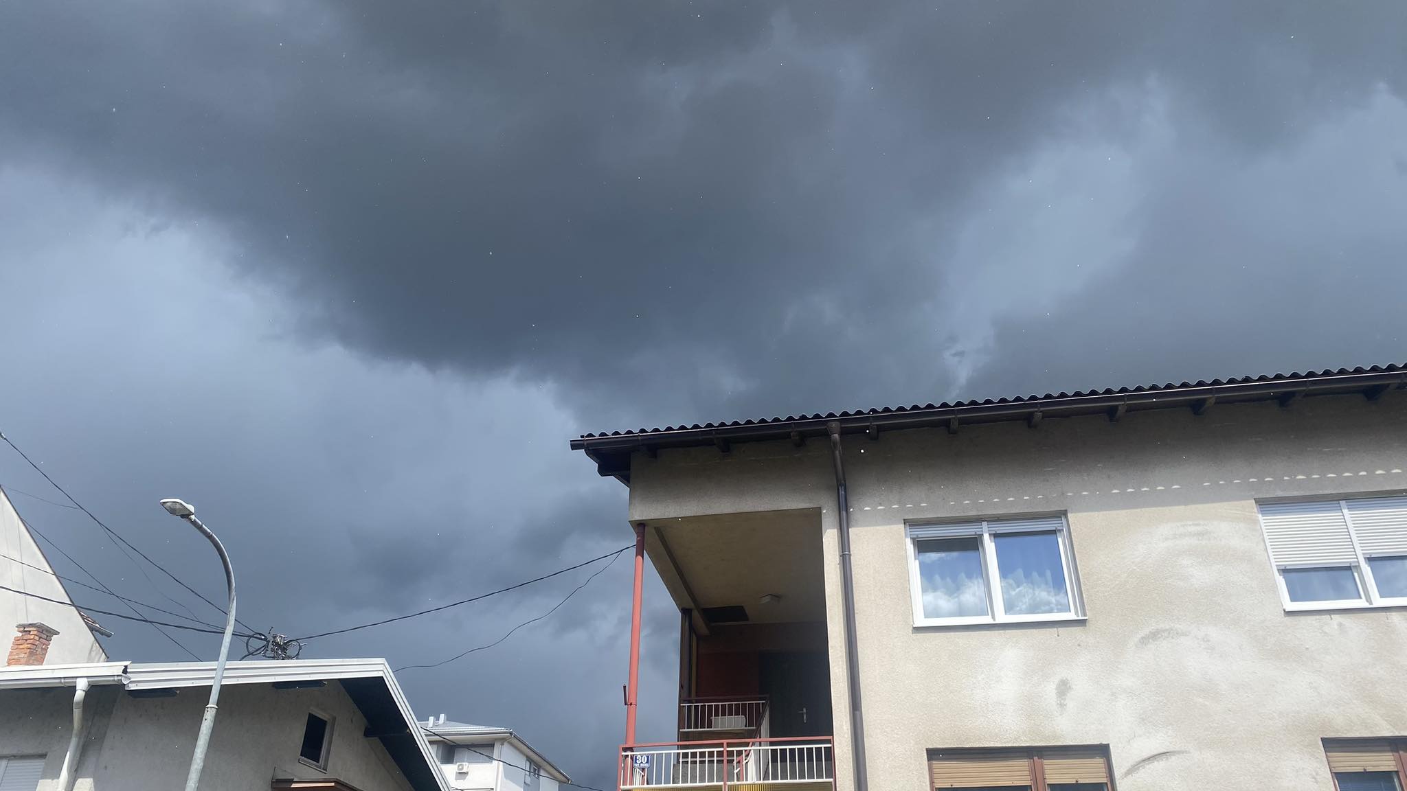 PROGNOZA ZA 17. SEPTEMBAR Danas malo toplije, ponegdje kiša