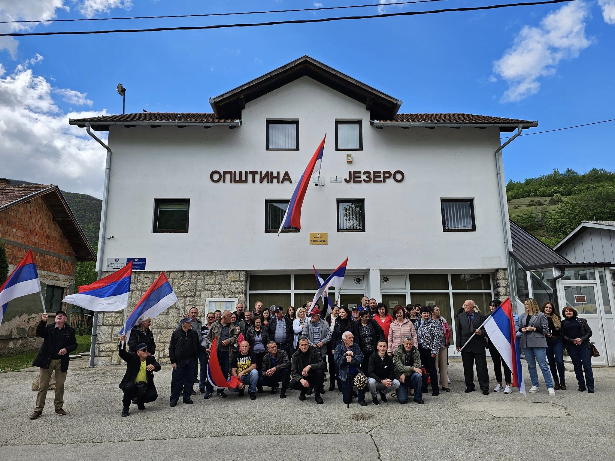 "SRPSKA KADA ZOVE DA SE DOLAZI - JEZERO POLAZI!" Ružičić: Danas je Trg Krajine mjesto političkih pobjeda