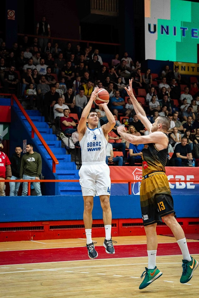 PREMIJER LIGA BiH ZA KOŠARKAŠE Borac stao u Širokom