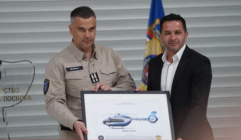 DAN HELIKOPTERSKE JEDINICE MUP-a SRBIJE Kusturiću priznanje za izuzetnu saradnju