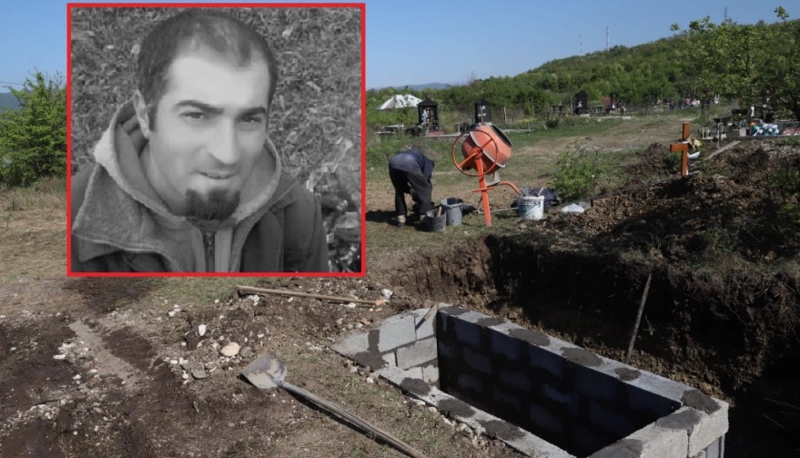 (FOTO) MAJKA SJEDI PORED SANDUKA I PLAČE Prve fotografije sahrane zločinca koji je priznao da je premjestio Dankino tijelo