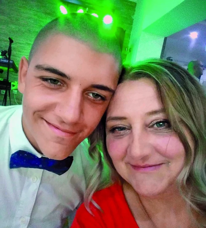 "REKAO MI JE HAJDE DA ABORTIRAŠ, JA ĆU SVE PLATITI" Potresna ispovijest Olgice koju je partner napustio kada je saznao da je trudna: Sin mu je poslao zahtjev na Fejsbuku, a on je uradio ovo