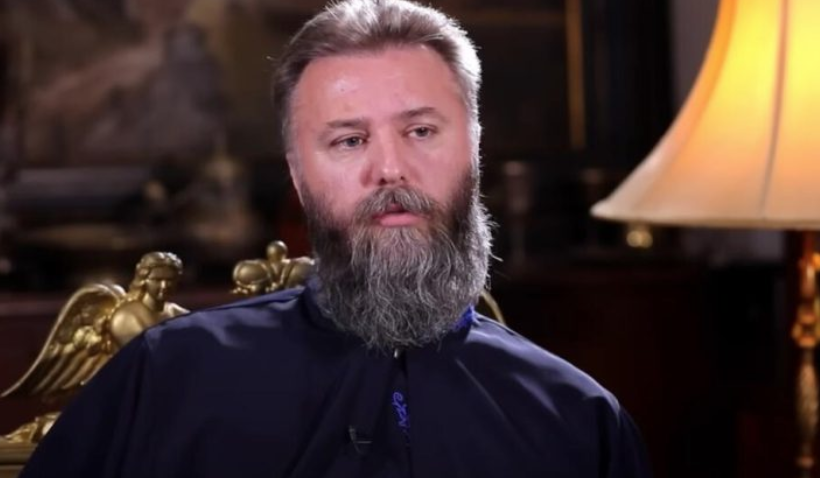 STARI CRKVENI ZAPISI OTKRIVAJU Evo zašto pravoslavni sveštenici nose bradu, a katolički ne