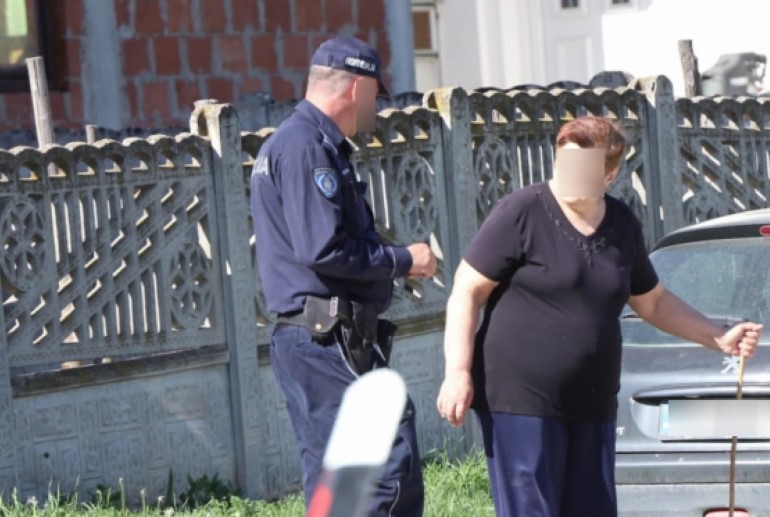 OTKRIVENO ŠTA JE URADILA MAJKA POKOJNOG DALIBORA NAKON SAHRANE Porodična kuća ostala prazna, tu je i policija