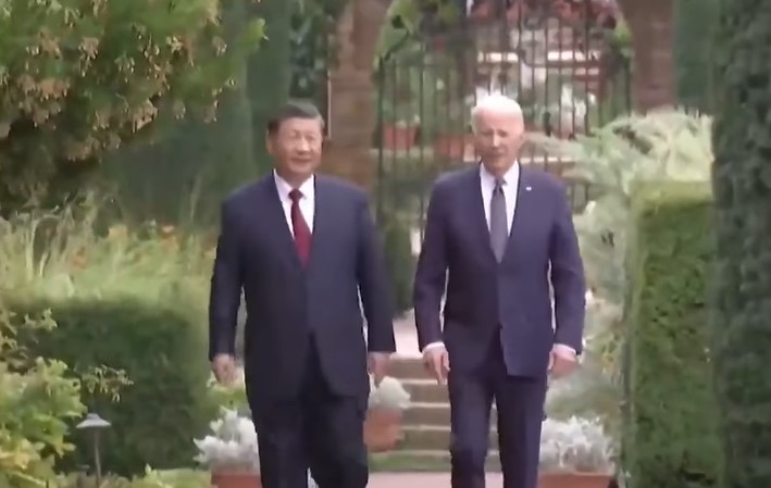 SASTALI SE NAKON DUŽEG VREMENA O čemu su razgovarali Bajden i Si?