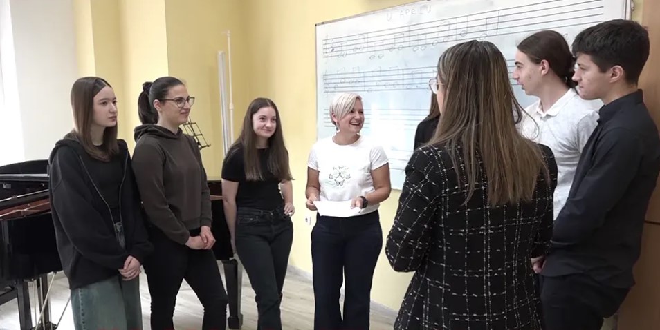 PRIJEDORČANI POKUPILI MNOŠTVO NAGRADA Učenici Muzičke škole "Savo Balaban" briljirali na Republičkom takmičenju