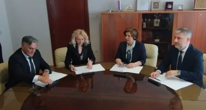 SARADNJA 4 MINISTARSTVA Potpisan protokol za zaštitu djece djece od nasilja, zanemarivanja i zlostavljanja