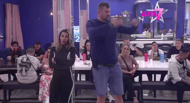 „NE ŽELIM OVAKAV ODNOS!“ Janjuš nazvao Aneli lažovom, posumnjao da se ohladila od njega, pa izazvao njenu burnu reakciju (VIDEO)