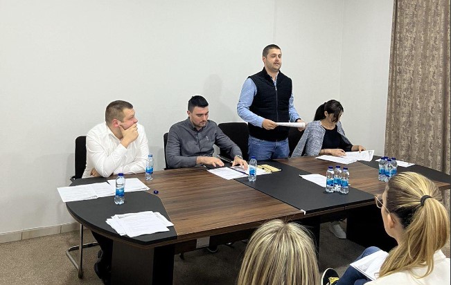 (FOTO) "SPS MLADE STAVLJA U PRVI PLAN" Đorđe Škrebić izabran za predsjednika foruma mladih u Tesliću