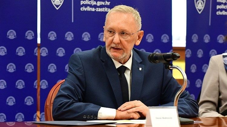 "POLICIJA JE ODRADILA SVOJ DIO POSLA" Božinović komentarisao Banožićevu saobraćajnu nesreću u kojoj je poginuo otac dvoje djece: Zašto nije optužen?