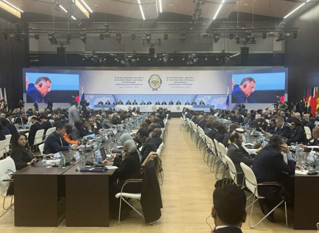 (FOTO) DODIK NA FORUMU U SANKT PETERBURGU Srpska direktno izložena pritiscima i pod stalnim sankcijama SAD