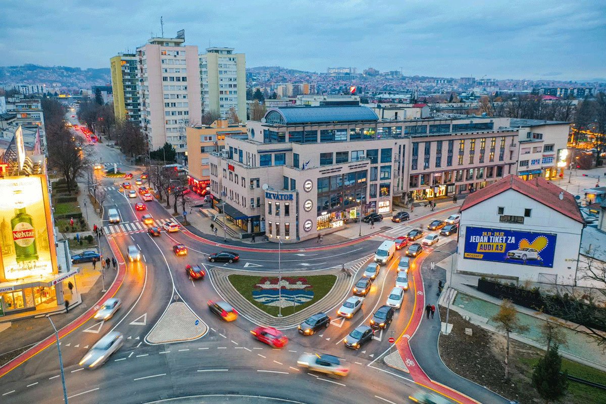 NEPREGLEDNE KOLONE IZ SVIH SMJEROVA Šta je dovelo do saobraćajnog kolapsa u Banjaluci