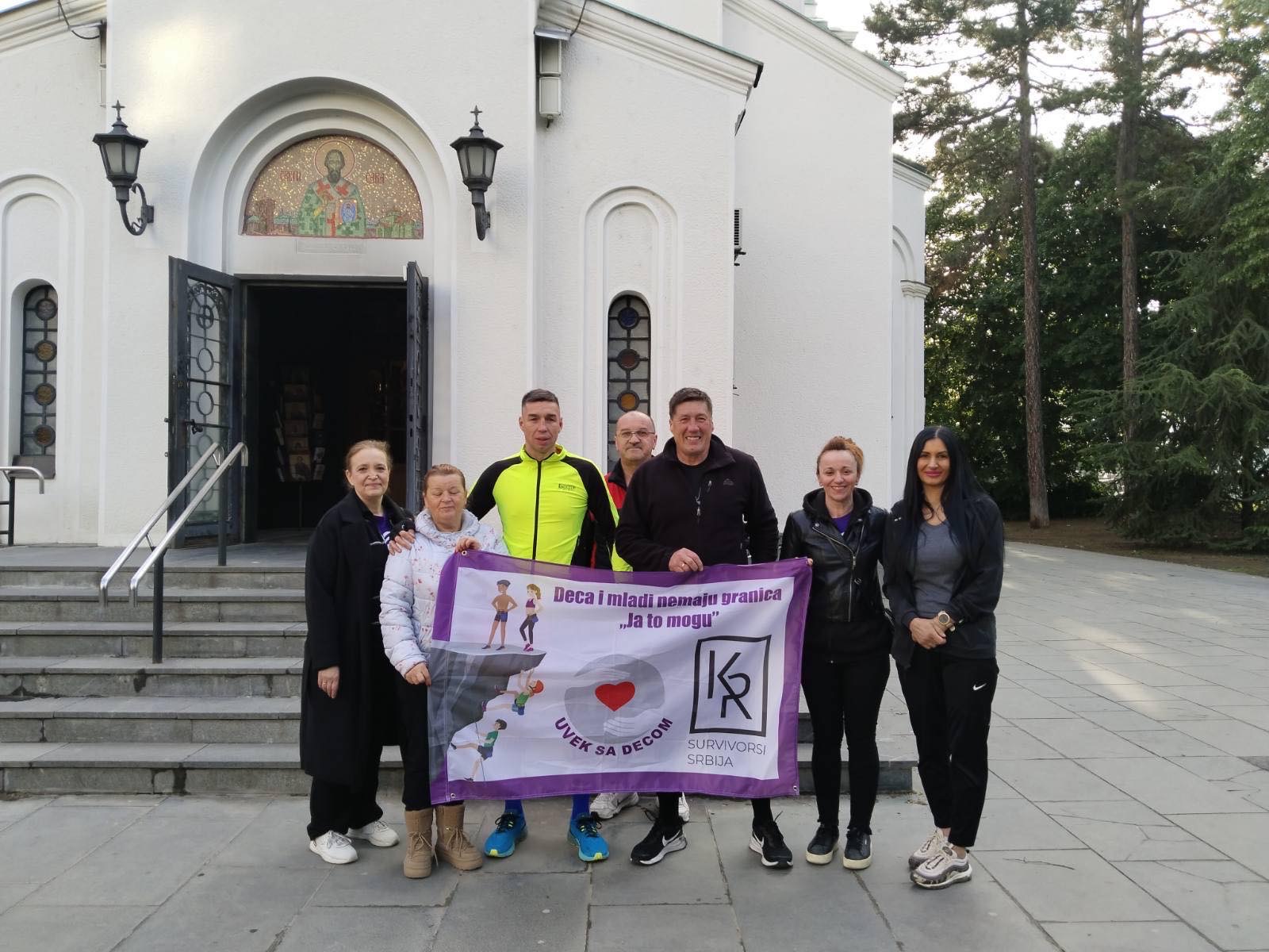 (FOTO) OD BEOGRADA DO BANJALUKE ZA OBOLJELE MALIŠANE! Bokser Marko Nikolić za ALOonline o humanoj misiji: Ni nezgoda ih nije spriječila da postignu plemenit cilj, a do sada su sakupili oko 6.000 KM