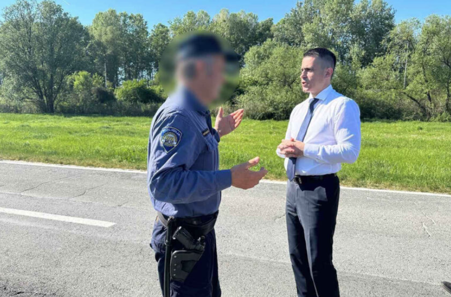 "IMA NAREĐENJE S VRHA” Ministru Milićeviću zabranjeno da položi cvijeće na spomenik žrtvama Jasenovca