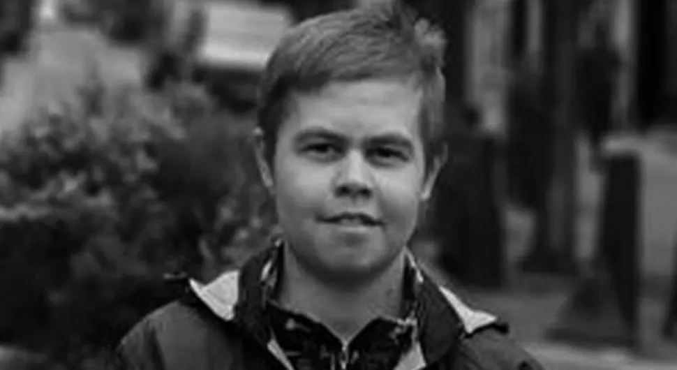 "OTIŠAO KAO JUNAK" Preminuo Nedeljko Komatina (18) nakon duge borbe sa teškom bolešću