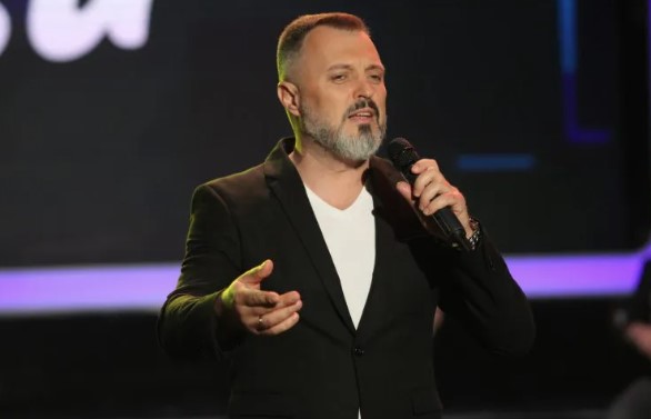 „BRKOVE SAM PUSTIO ZBOG NJEGA, U VOJSCI SU ME ZVALI KEBA“ Plakaćete od smijeha kada čujete ovu priču Neše Manojlovića