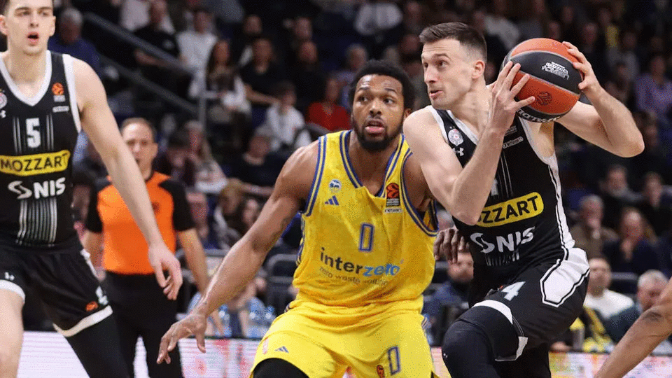 PARTIZAN SAVLADAO ALBU U BERLINU "Crno-bijeli“ ostali u igri za plej-in
