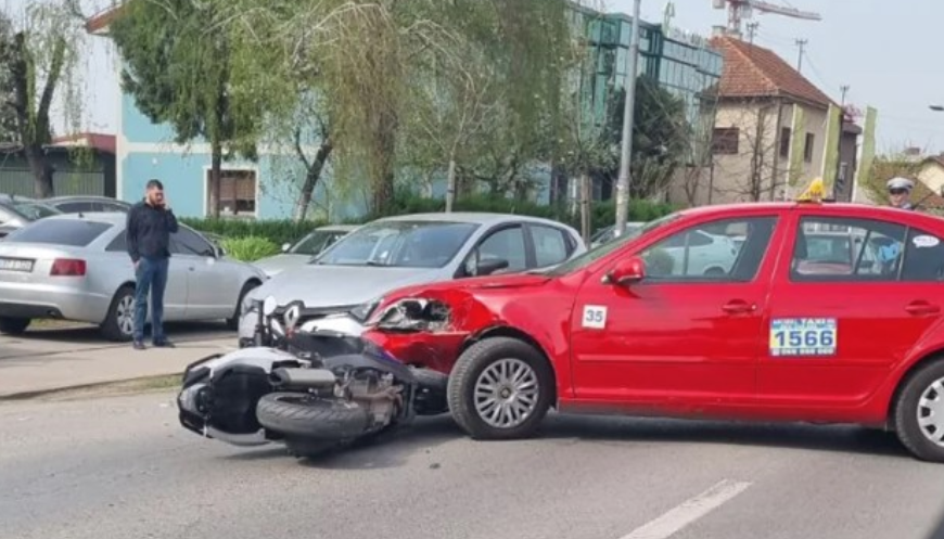 VOZAČI, OPREZ! Sudar tri vozila u Banjaluci