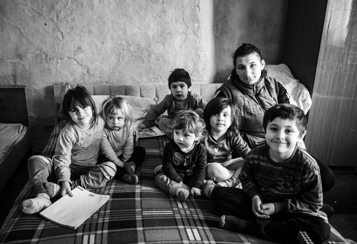 (FOTO/VIDEO) POMOĆ OSMOČLANOJ PORODICI Sutra velika dječija humanitarna smotra "Folklor iz bloka"