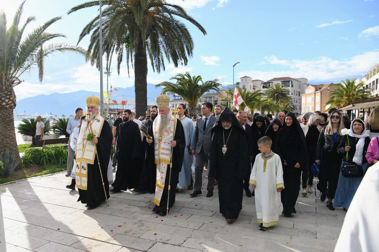 LITIJA U CRNOJ GORI Mitropolit Joanikije: Sveti Sava bio sa svojim srpskim narodom po logorima