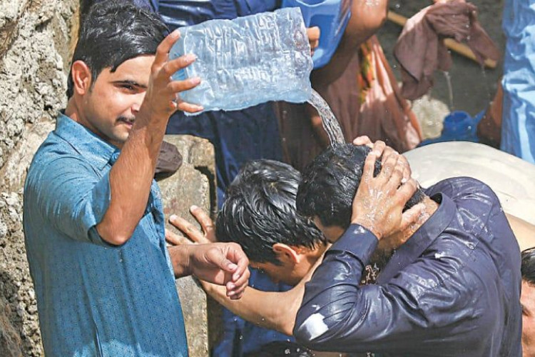 PAKAO NA ZEMLJI Temperatura prešla 52 stepena u Pakistanu