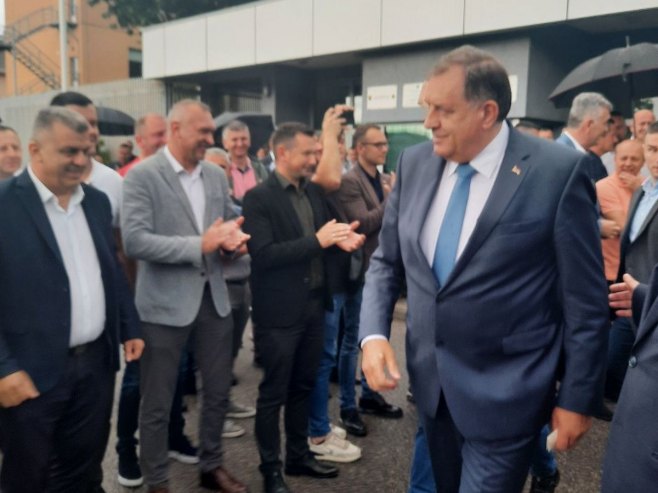 ODRŽANO ROČIŠTE DODIKU I LUKIĆU Odbijen zahtjev odbrane da Šmit svjedoči