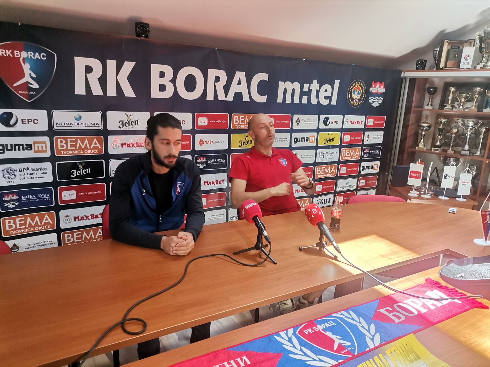 U ŽRK BORAC I RK BORAC M:TEL OPTIMISTI ZA KUP BiH Silno žele trofej