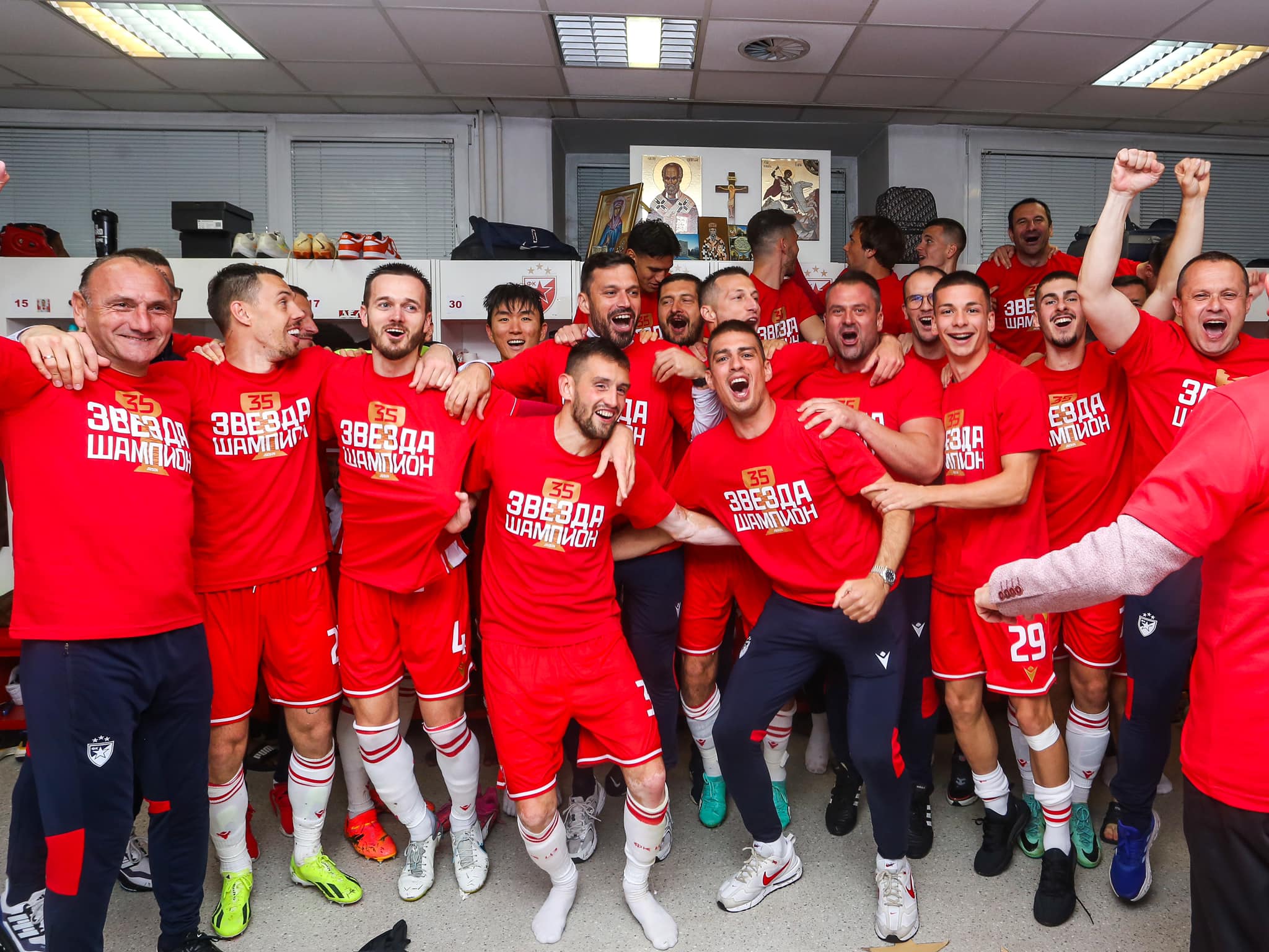 35. TITULA ZA EKIPU SA "MARAKANE" Zvezda ponovo šampion Srbije