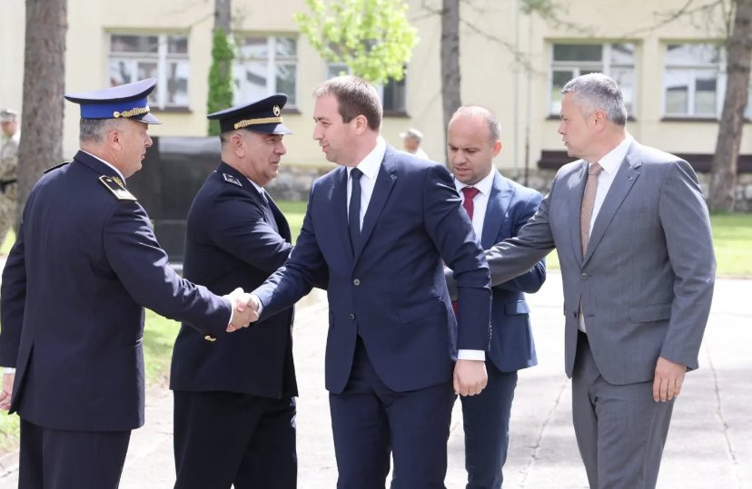 Selak čestitao Dan Vojske Republike Srpske i 3. pješadijskog puka