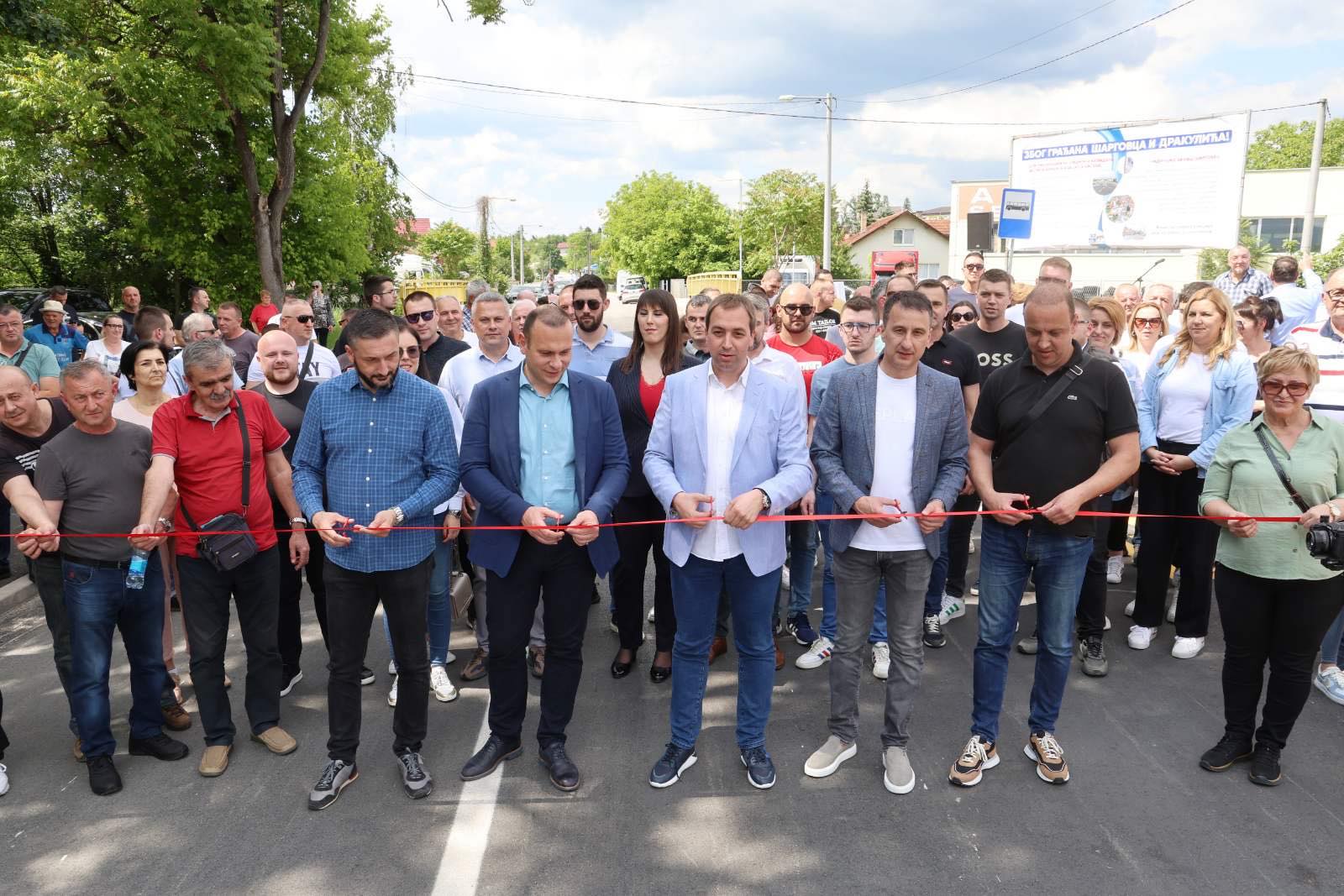 (FOTO) MJEŠTANI ZAHVALNI INICIJATORIMA PROJEKTA Građani Šargovca i Drakulića otvorili Subotičku ulicu